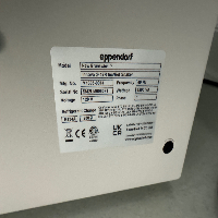 New Brunswick Innova 42 Incubator Shaker image 2